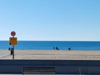 Studio apartment on the seafront