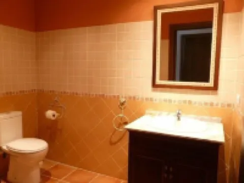 Rural apartment La Noguera for 17 people Hotels in Sierra de Gata