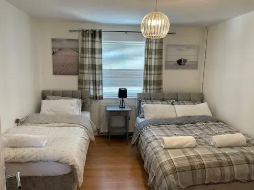 Lovely one bed home in BicesterOxfordshire with free parking