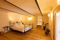 The forester's lodge - historic farm with sauna & pond in the middle of a forest clearing Hotels in Regen