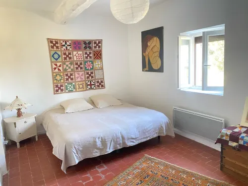 Mas provençal gite la Muscadelle near town center in l'Isle sur Sorgue