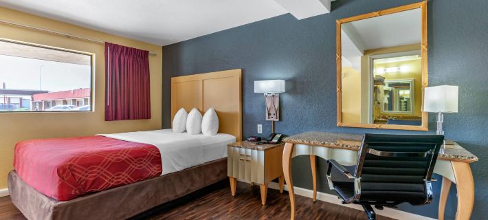 Econo Lodge Clovis Hotels in Curry County