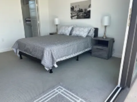 Charming 3-bedroom house in marvelous Los Angeles with WiFi, AC