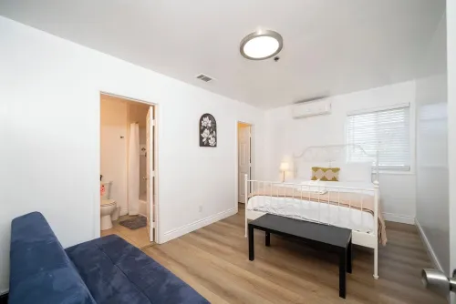 Cozy 2BR/2BA Guest House in Alhambra w/ AC, WiFi, Peaceful Stay