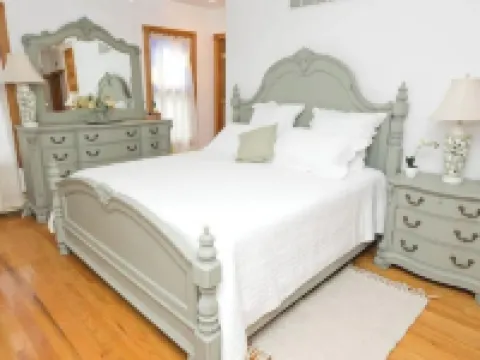 Victorian Beachside Apartment Hotels in Beach Haven