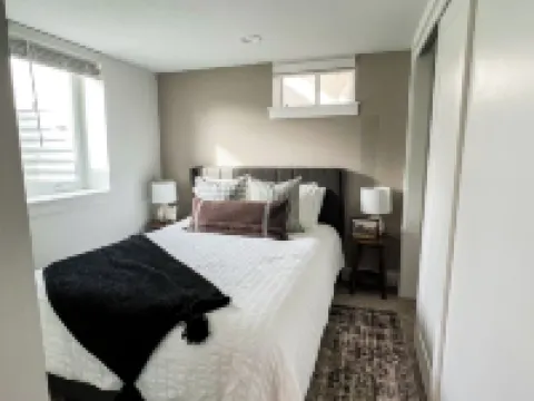 Modern Luxe 2bd Apartment Near SLC with King Bed, Backyard, And Washer/Dryer