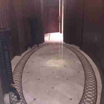 New & Luxurious 5-star serviced apartment located in gated colony in South Delhi Others