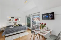 Sunset Escape - new building comfort, top connection, parking, 4k Smart TV Hotels in Dasing