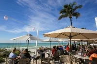 BEST LOCATION! NORTH END OF ANNA MARIA, FL STEPS TO BEACH & DINING -  LOWER UNIT
