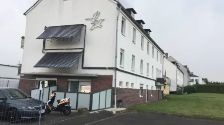 NR 4 DG 2 rooms for companies and families Отели в г. Фельмар