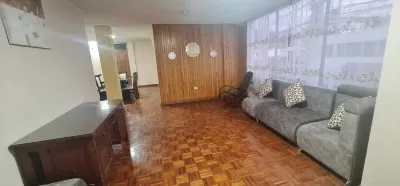 Departamento Bien Ubicado  호텔