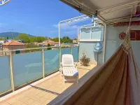 The Hammock, spacious, super-comfortable panoramic penthouse near Rossini Theater