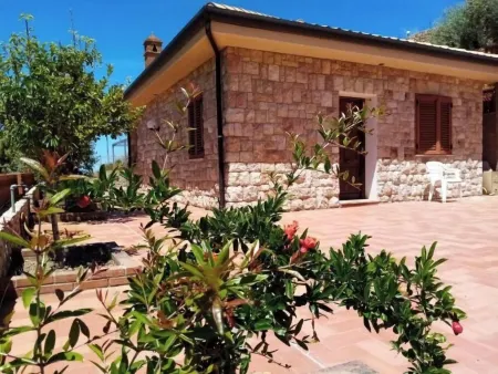 Green villa Cefalù sea view 3