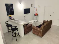 BQKG's Inn Apartment B. Only 15 minutes away from Marigot Bay and Castries! Hotels in Good Lands