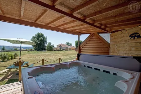 Les Cabanes du Grand Nord Отели в г. Сен-Жодар