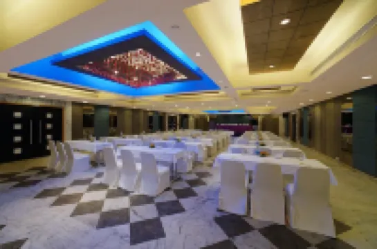 Radha Regent, Chennai