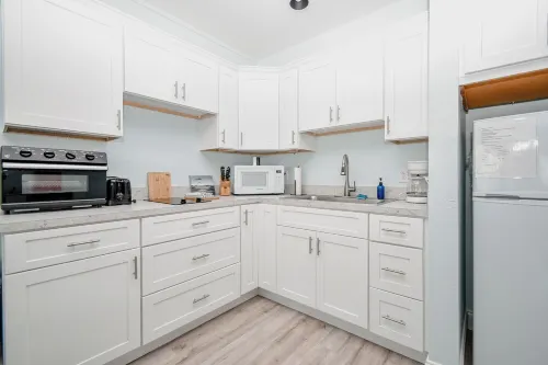 Beautiful Condo 127 with AC in charming Cedar Key Hotels in Cedar Key