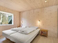 "Dwerg" - 500m from the Sea Hotels in Albaek