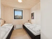 "Viveke" - 10m from the sea Hotels in Bjert