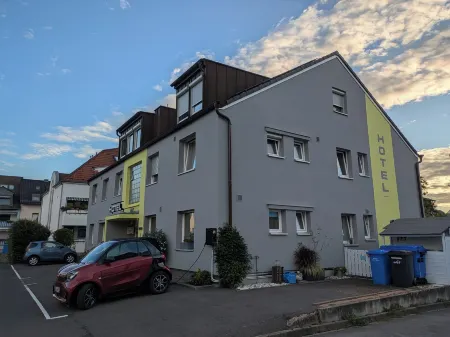 Hotel Alscher Отели в г. Леверкузен