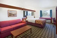 Microtel Inn & Suites by Wyndham Holland Hotels near Kollen Park & Heinz Waterfront Walkway