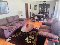 Charming 3-bedroom house with AC, WiFi in lovely Lilburn Hotel a Mountain Park