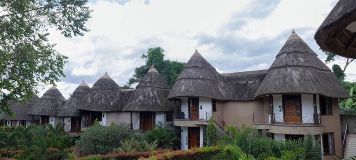 Forest Park Resort Hotels in Busiro