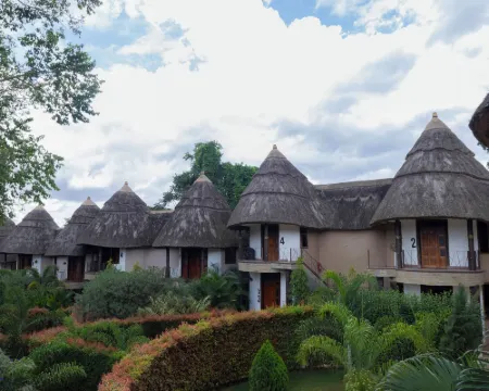 Forest Park Resort Hotels in Busiro
