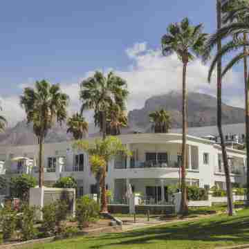 Flamingo Beach Mate Hotel Exterior