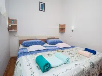 Apartment Spalato - Three Bedroom Apartment with Terrace Hotels in Bibinje