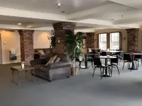 ฮาร์ดแมน เฮาส์ อินน์แอนด์สวีทส์