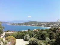 Maison Mitoyenne vue MER et Coucher de Soleil Hotels in Pietrosella