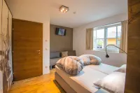 Modern Apartment Near the Ski Area - parking