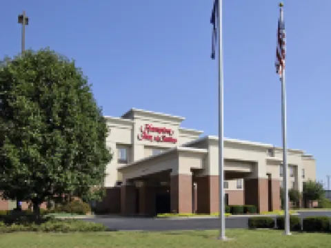 แฮมป์ตัน อินน์แอนด์สวีทส์ เมอร์เรย์ โรงแรมในเมอร์เรย์