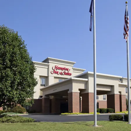 Hampton Inn & Suites Murray
