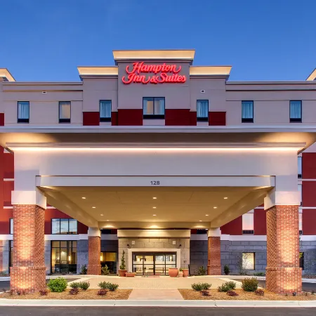 Hampton Inn & Suites Greenville Airport