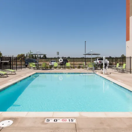 Holiday Inn Express VISALIA - SEQUOIA GATEWAY AREA by IHG