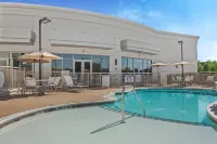 โรงแรม Staybridge Suites Florence - Civic Center บาย IHG - ที่มีสระว่ายน้ำ