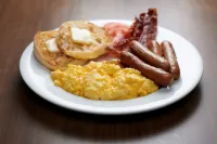 Staybridge Suites DENTON by IHG - Frühstück