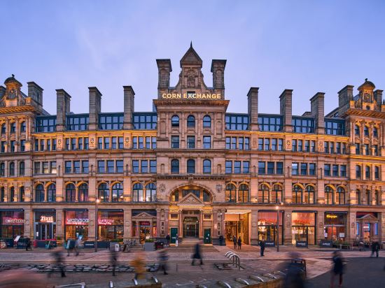 Roomzzz Manchester Victoria