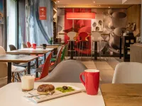 Ibis Cannes Centre - petit déjeuner