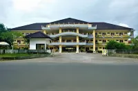 Uni Beach Hotel Hotels in Pananjung