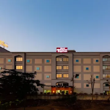Hotel Ashray Inn Express Hotels near Ahmedabad Airport