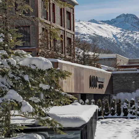 Mim Baqueira Member of Melia Collection