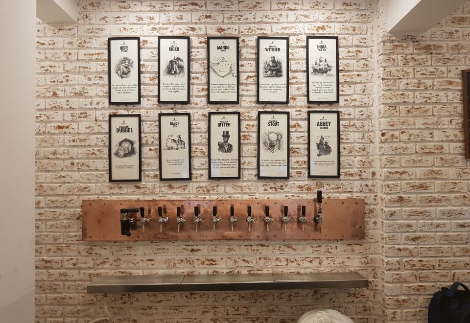 3. 더 유니컨티넨탈..