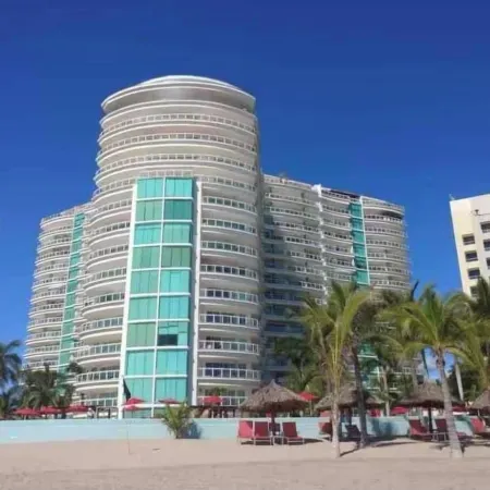 IXTAPA Condo is waiting for you!