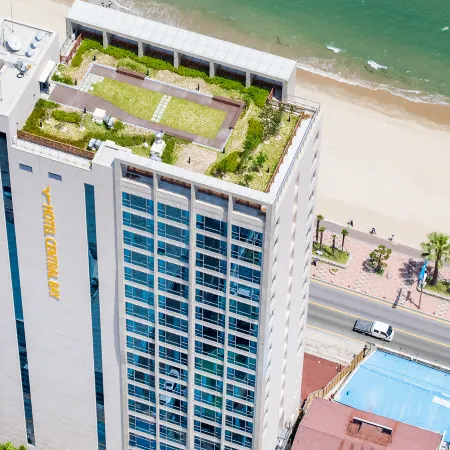 Hotel Central Bay Отели рядом с достопримечательностью «Пляж Гвангалли»