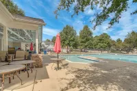 Centrally Located Raleigh Townhome w/ Pool Access - Condos