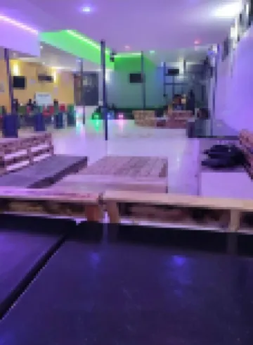 卡卡梅加的巴茲酒店 Isukha ICHINA酒店