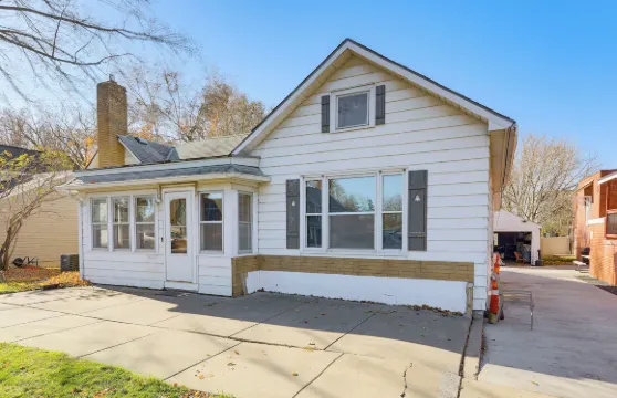 距湖岸幾步之遙！寵物友好的瓦科尼亞湖度假屋